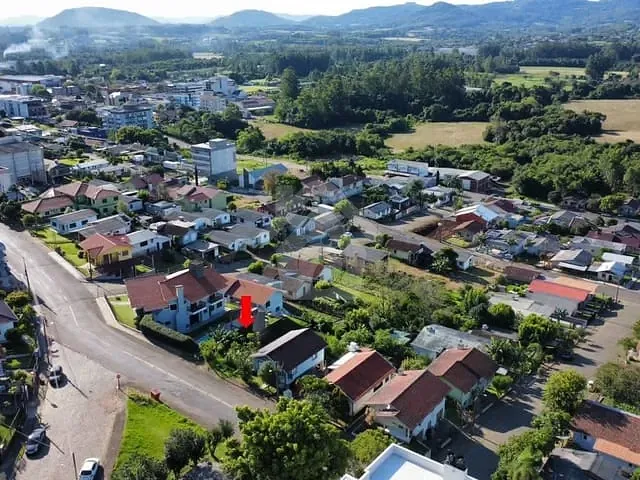 Terreno com 415m², à venda, no bairro Languiru em Teutônia