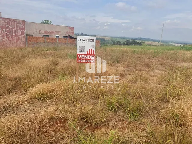 Terreno com 406m², à venda, no bairro Jardim Tropical II em Arapongas