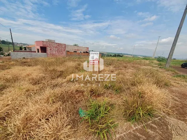 Terreno com 406m², à venda, no bairro Jardim Tropical II em Arapongas