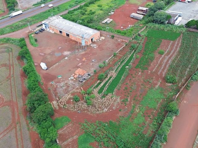 Terreno com 11600m², para alugar, no bairro Jardim Jose Favaro em Cambé