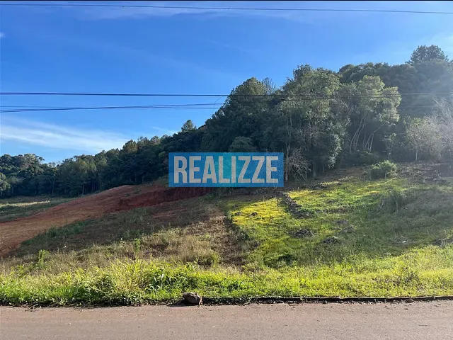 Terreno com 300m², à venda, no bairro Carolo em Marau
