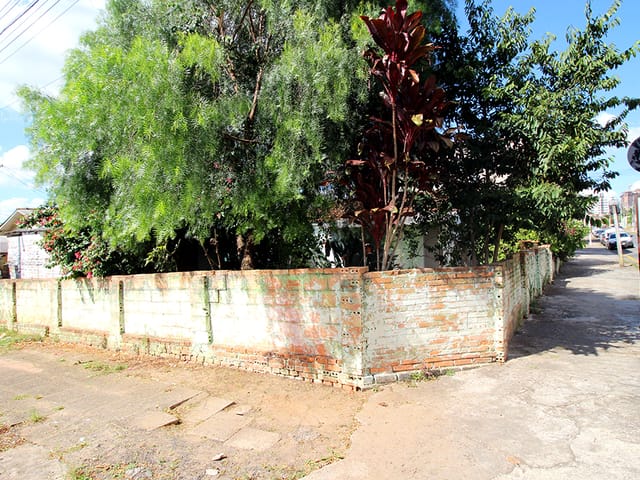 Terreno com 503m², à venda, no bairro Orfãs em Ponta Grossa