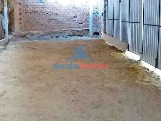 Terreno com 275m², à venda, no bairro Vista Alegre em Barra Mansa