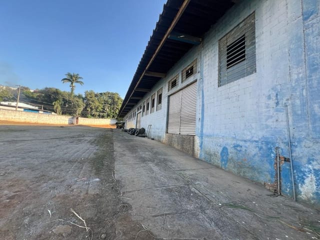Terreno com 5500m², para alugar, no bairro Chácara do Solar I (Fazendinha) em Santana de Parnaíba