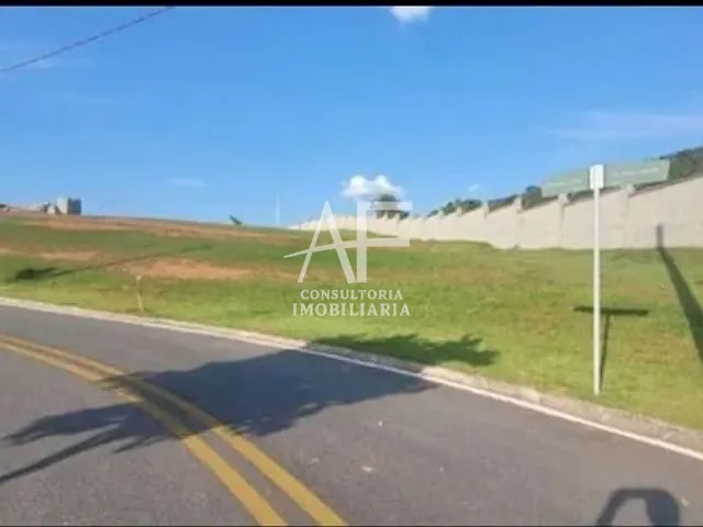 Terreno com 388m², à venda, no bairro Itapecerica em Taubaté