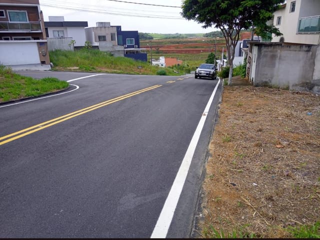 Terreno com 298m², à venda, no bairro Lagoa em Macaé