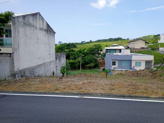 Terreno com 298m², à venda, no bairro Lagoa em Macaé