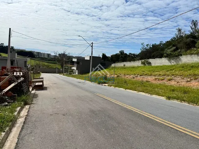 Terreno com 250m², à venda, no bairro Recanto Quarto Centenário em Jundiaí