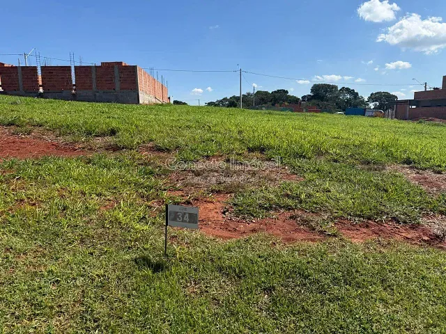 Terreno com 253m², à venda, no bairro Loteamento São Pedro em Jaguariúna