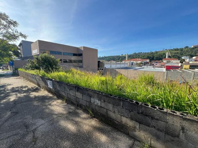 Terreno com 610m², para alugar, no bairro Portais (Polvilho) em Cajamar
