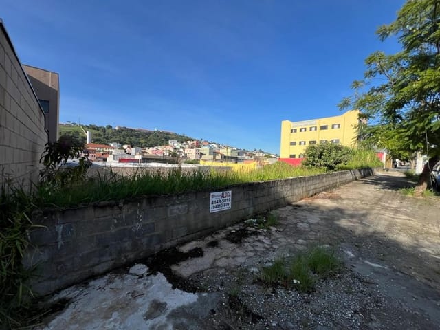 Terreno com 610m², para alugar, no bairro Portais (Polvilho) em Cajamar