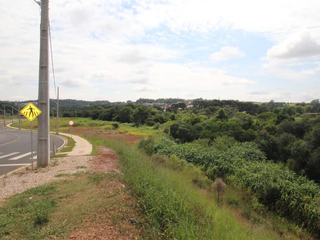 Terreno com 12130m², à venda, no bairro Olarias em Ponta Grossa