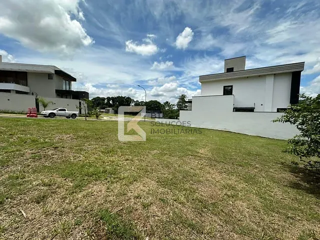 Terreno com 388m², à venda, no bairro Jardim Panorama em Indaiatuba