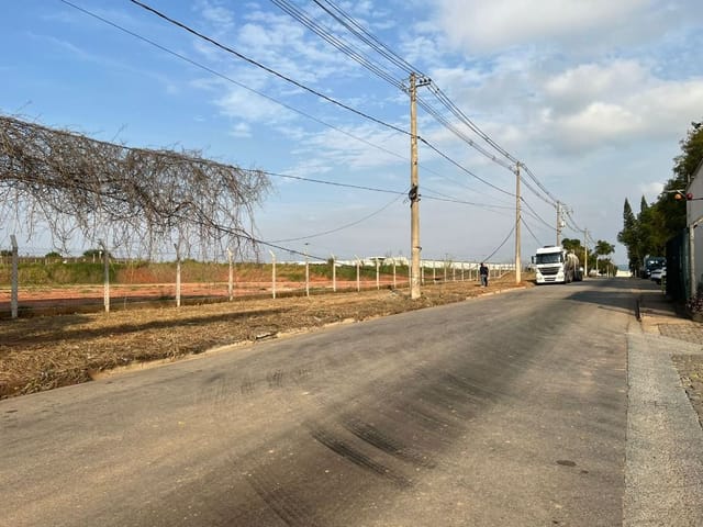 Terreno com 2m², à venda ou para alugar, no bairro Jaguará em São Paulo