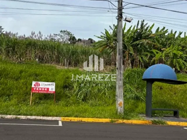 Terreno com 1011m², à venda, no bairro Centro em Apucarana