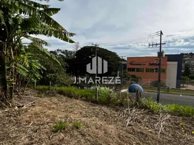 Terreno com 1011m², à venda, no bairro Centro em Apucarana
