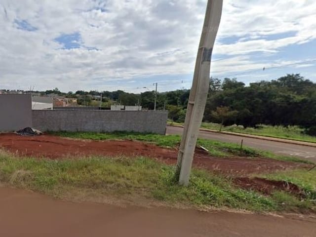 Terreno com 540m², à venda, no bairro Residencial Portal do Lago em Cambé