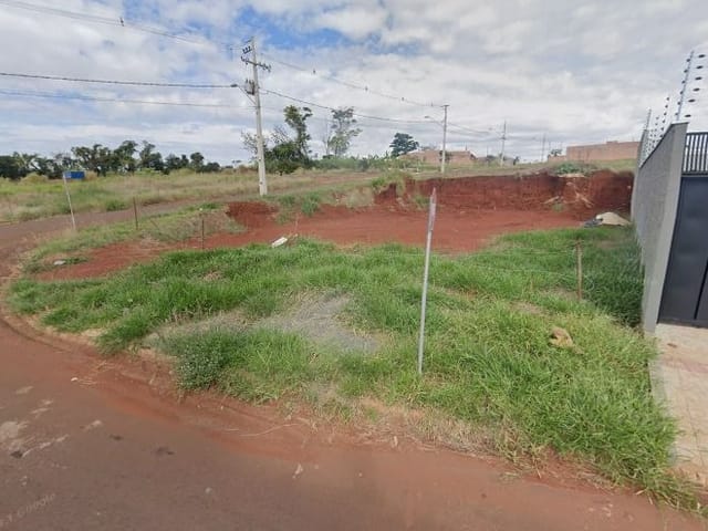 Terreno com 540m², à venda, no bairro Residencial Portal do Lago em Cambé