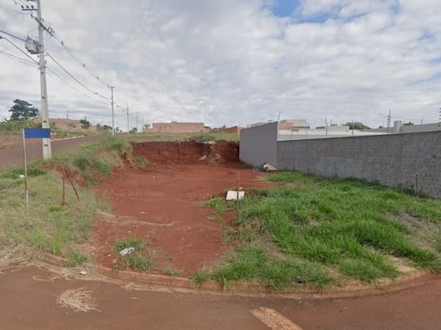 Terreno com 540m², à venda, no bairro Residencial Portal do Lago em Cambé