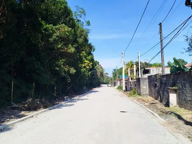 Terreno com 5741m², à venda, no bairro Boracéia em São Sebastião