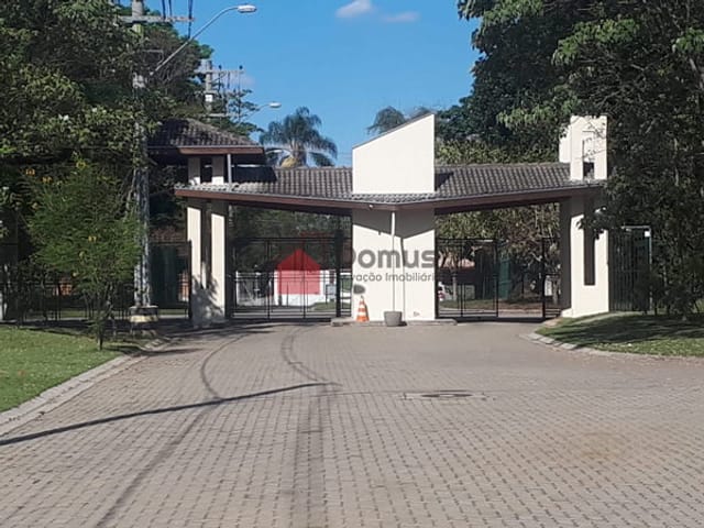 Terreno com 300m², à venda, no bairro Bela Vista em Pindamonhangaba