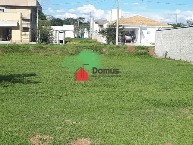 Terreno com 300m², à venda, no bairro Bela Vista em Pindamonhangaba
