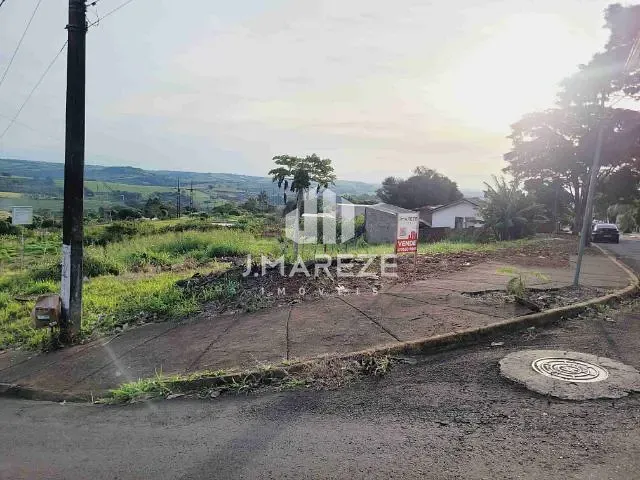 Terreno com 323m², à venda, no bairro Parque Bela Vista em Apucarana