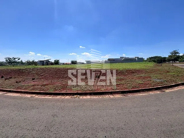 Terreno com 655m², à venda, no bairro Parque Fortaleza II em Nova Odessa