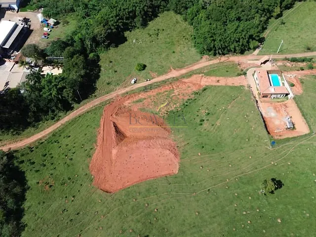 Terreno com 2178m², à venda, no bairro Boa Vista em Piracaia