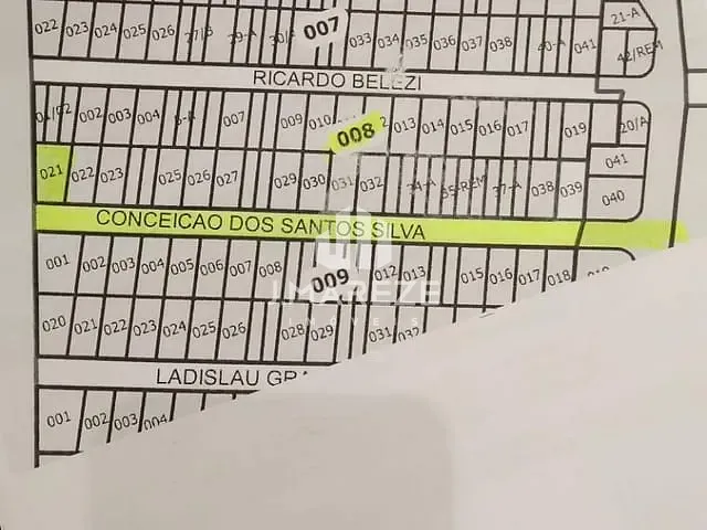 Terreno com 319m², à venda, no bairro Residencial Araucária em Apucarana