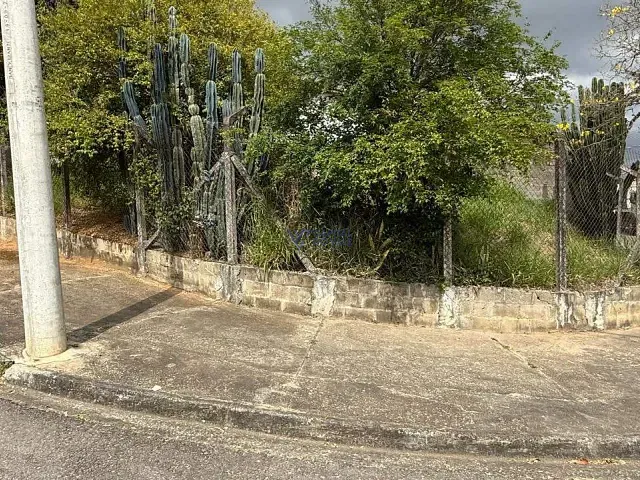 Terreno com 345m², à venda, no bairro Jardim das Indústrias em São José dos Campos