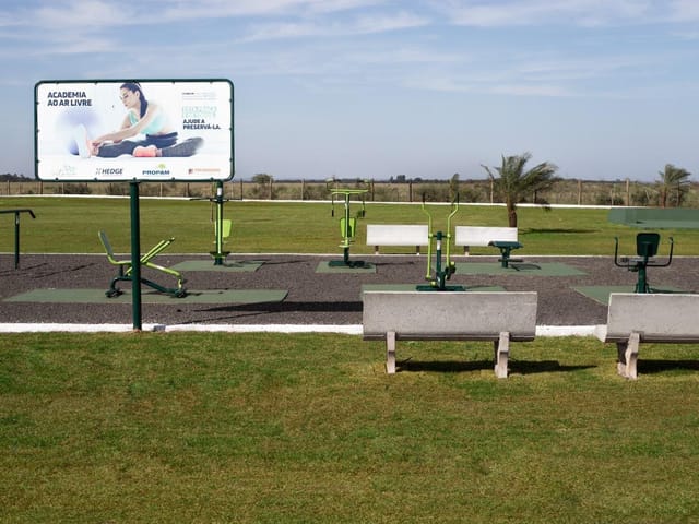 Terreno com 220m², à venda, no bairro Portal Caiobá II em Campo Grande