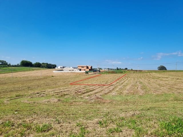 Terreno com 1562m², à venda, no bairro Esperança em Londrina