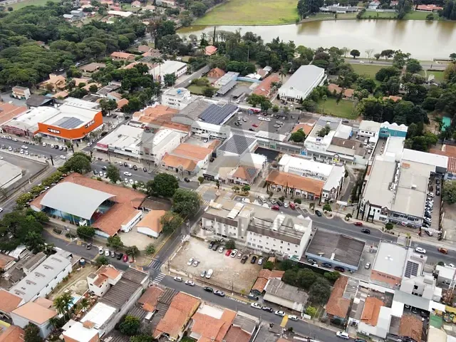 Terreno com 1000m², à venda, no bairro Centro em Holambra