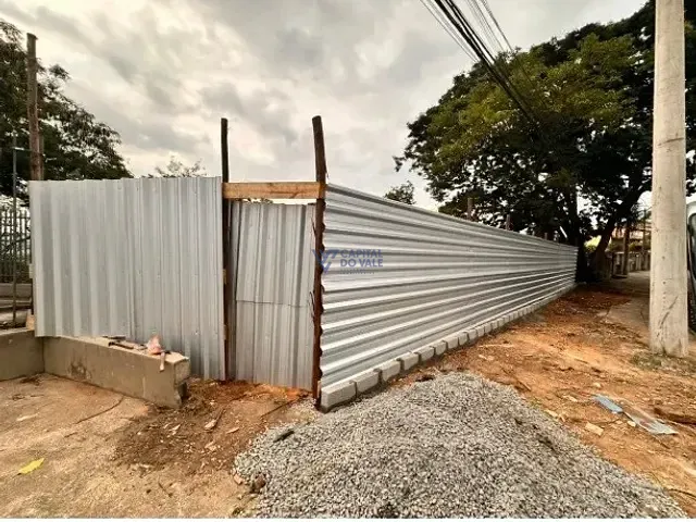 Terreno com 138m², à venda, no bairro Jardim das Indústrias em São José dos Campos