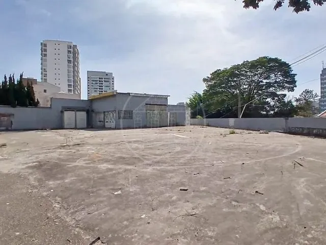 Terreno com 582m², para alugar, no bairro Campo Belo em São Paulo