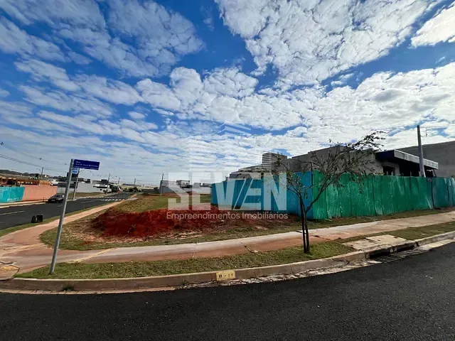 Terreno com 276m², à venda, no bairro Residencial Floratta Nações em Bauru