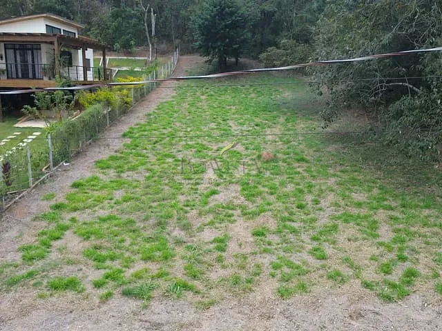Terreno com 798m², à venda, no bairro Rosário em Joanópolis