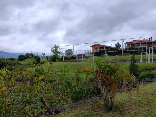 Terreno com 2000m², à venda, no bairro Ponte Alta em Extrema