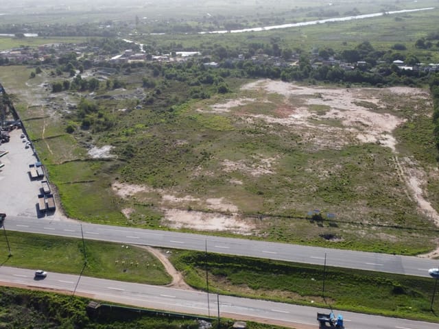 Terreno com 64000m², à venda, no bairro Ajuda em Macaé