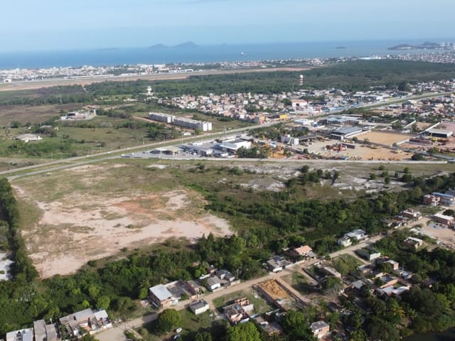 Terreno com 64000m², à venda, no bairro Ajuda em Macaé