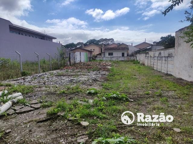 Terreno com 484m², à venda, no bairro Rebouças em Curitiba