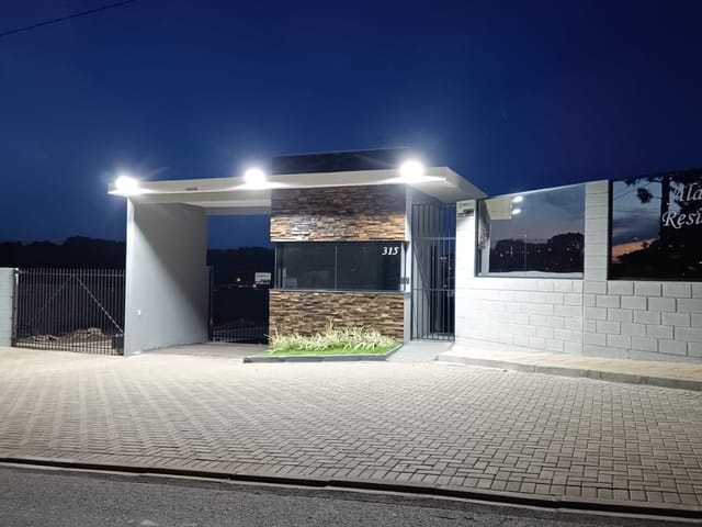 Terreno com 273m², à venda, no bairro Contorno em Ponta Grossa