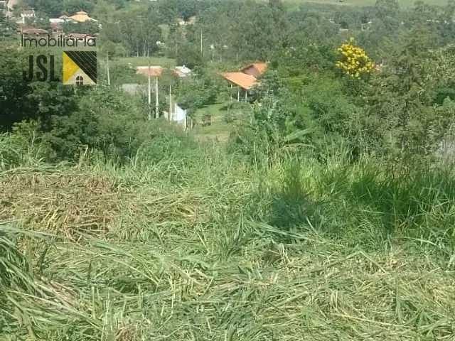 Terreno com 2300m², à venda, no bairro Sítio Adriana em Caçapava