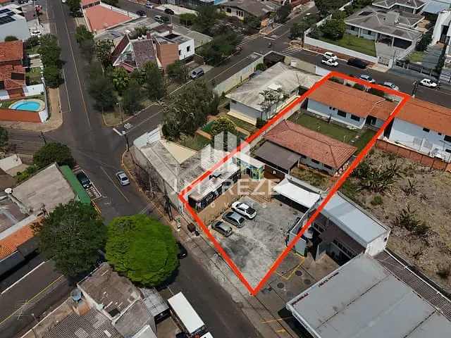 Terreno com 1141m², à venda, no bairro Jardim São Pedro em Apucarana