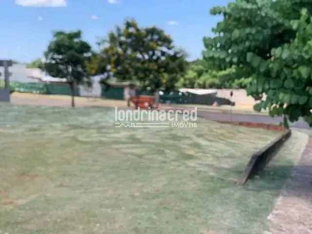 Terreno com 338m², à venda, no bairro Parque Tauá em Londrina
