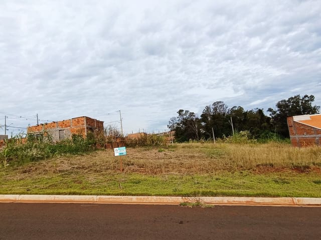 Terreno com 252m², à venda, no bairro Residencial Araucária em Cambé