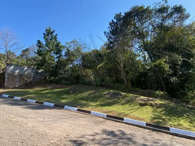 Terreno com 1500m², à venda, no bairro Olho D'Água em Mairiporã