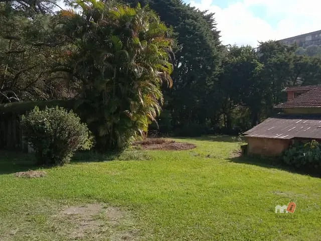 Terreno com 2656m², à venda, no bairro Simeria em Petrópolis