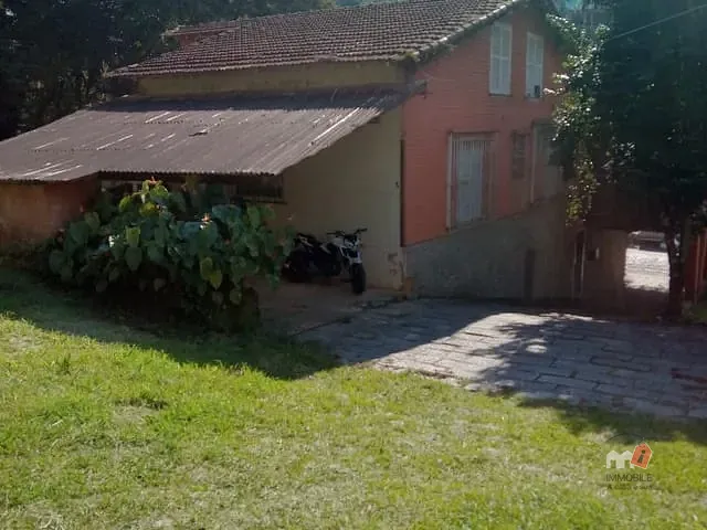 Terreno com 2656m², à venda, no bairro Simeria em Petrópolis